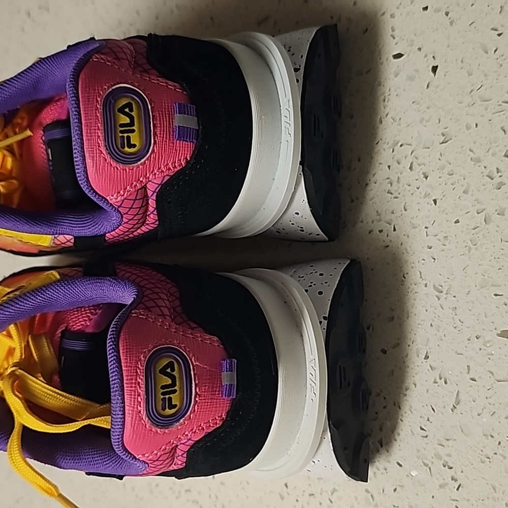 Fila Women's Yellow and Black Sneakers - Picture 3 of 8